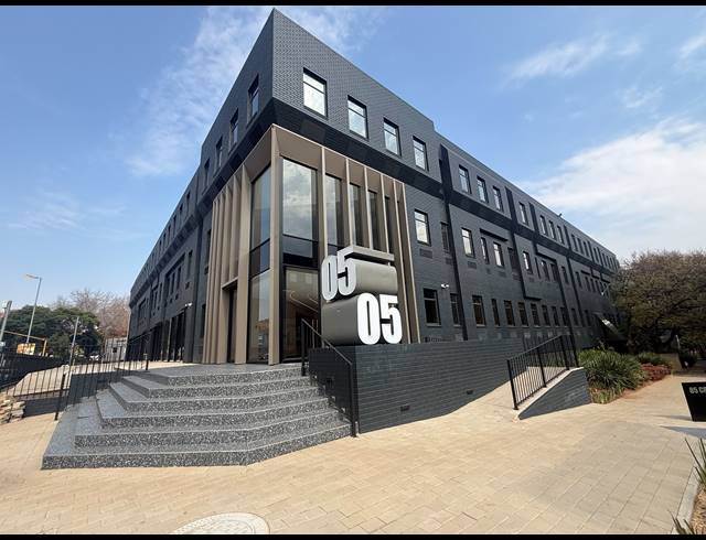 348M² OFFICE TO LET IN ROSEBANK